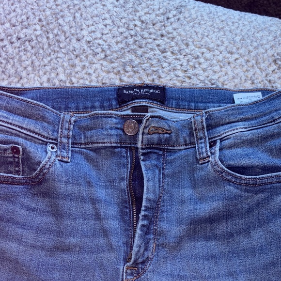 Banana Republic Women's Skinny Jeans in Blue - Picture 2 of 4